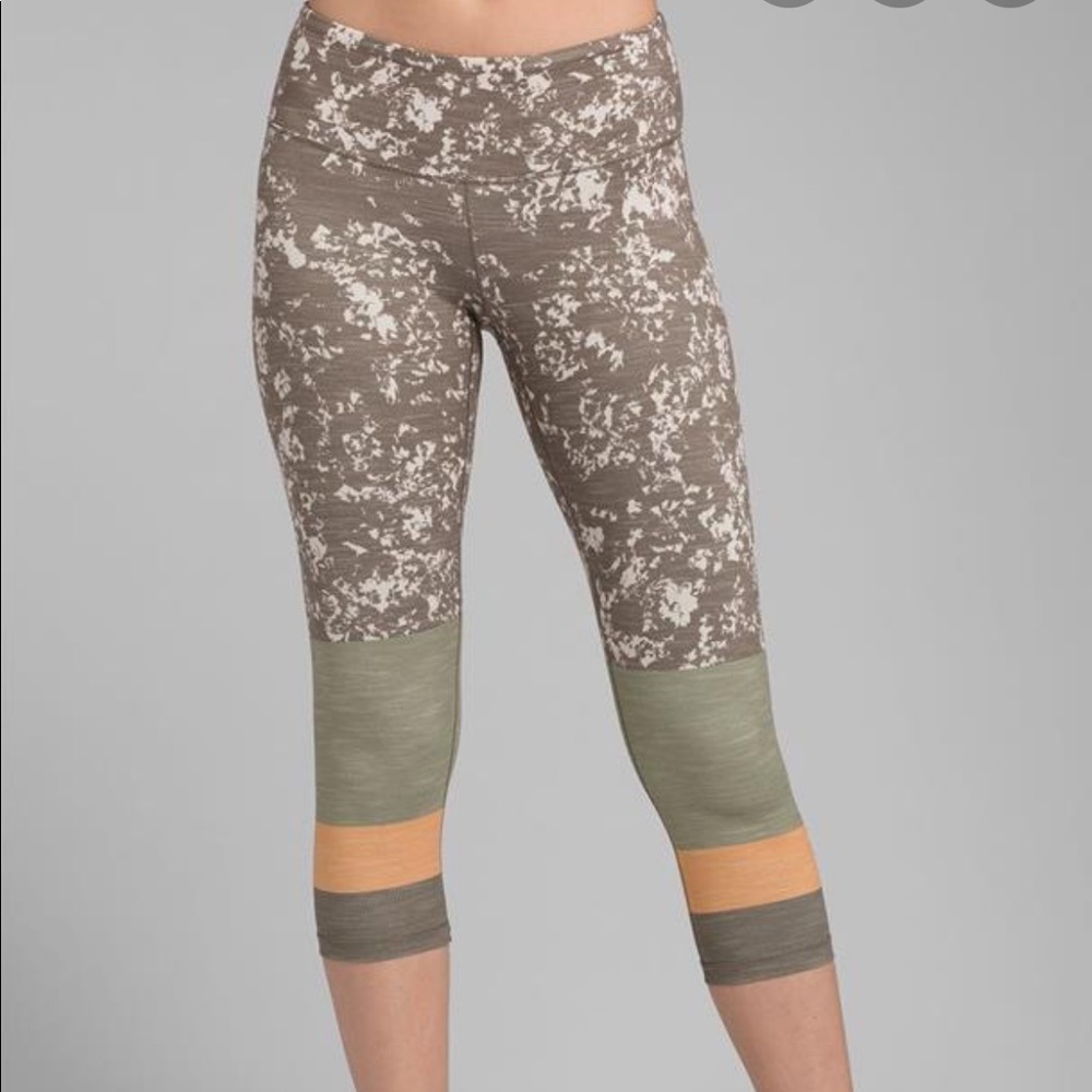 Prana Pillar Printed Capris